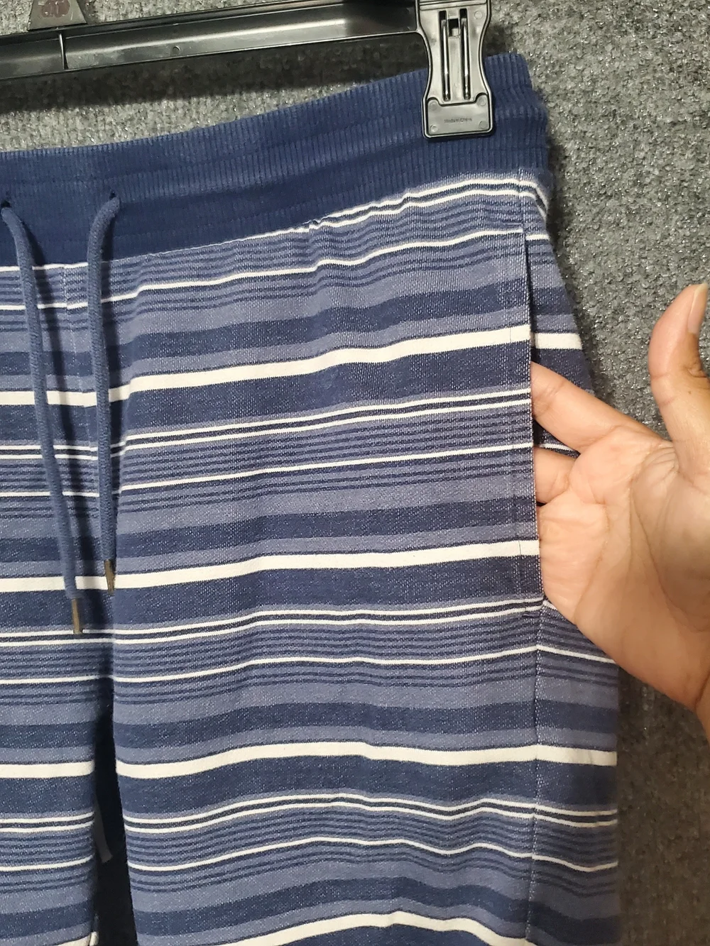 Hurley Hybrid Shorts Lot of 2 Mens Small Surf Beach Skate Drawstring Walk Nature